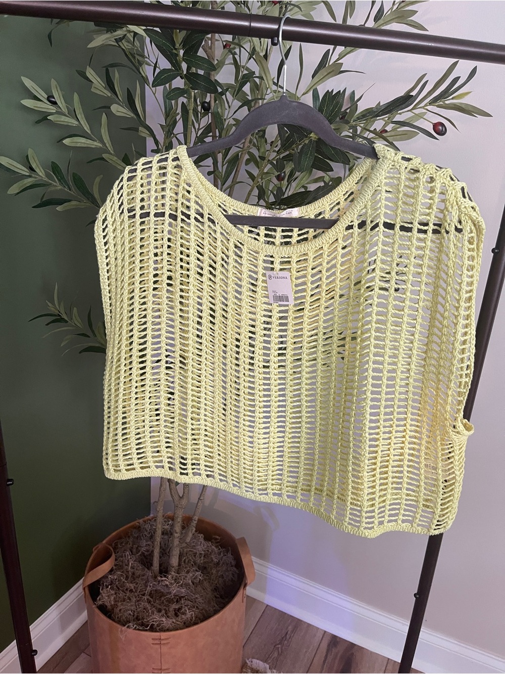 Versona Lemon Open-Weave Crop Top - One Size